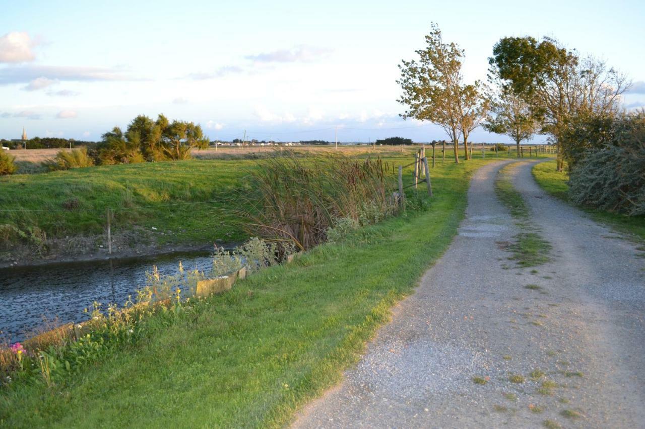 Les Pensions Du Joslin Bouin  Exteriör bild